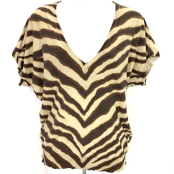 MICHAEL Michael Kors Sweaters - Michael Kors Silk Blend Animal Print Sweater Top M